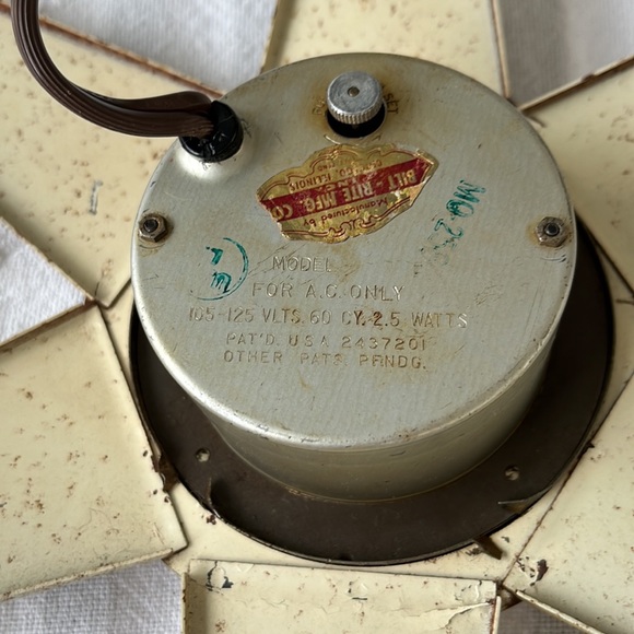 Vintage Mid-Century Atomic Star Clock by Bilt-Rite 20.5 Inches - Picture 11 of 16